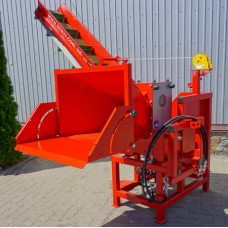 Tocator de crengi pentru tractor TN-180TK3 PRO cu banda transportoare de 3m